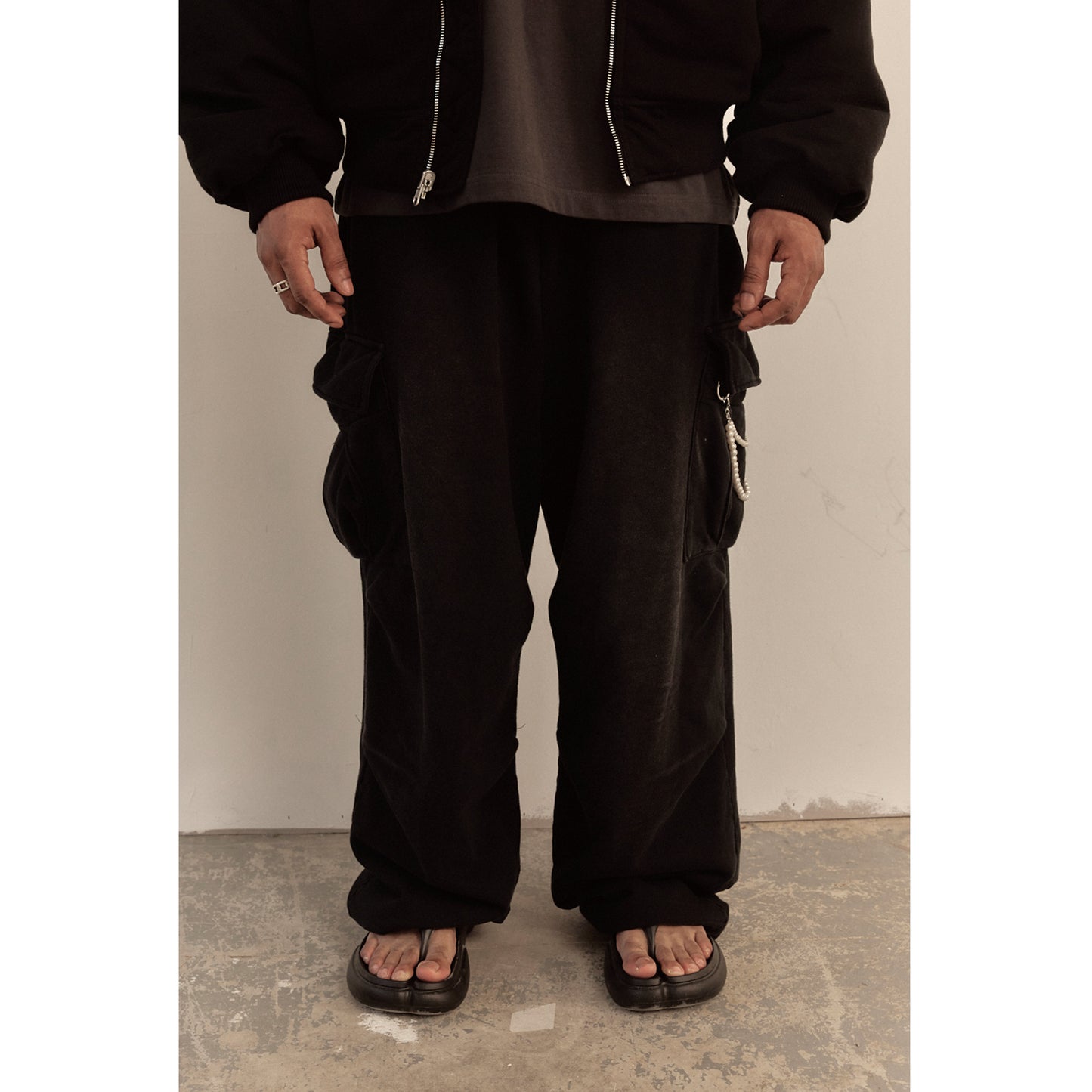 WASHED SWEAT CARGO PANTS / BLACK