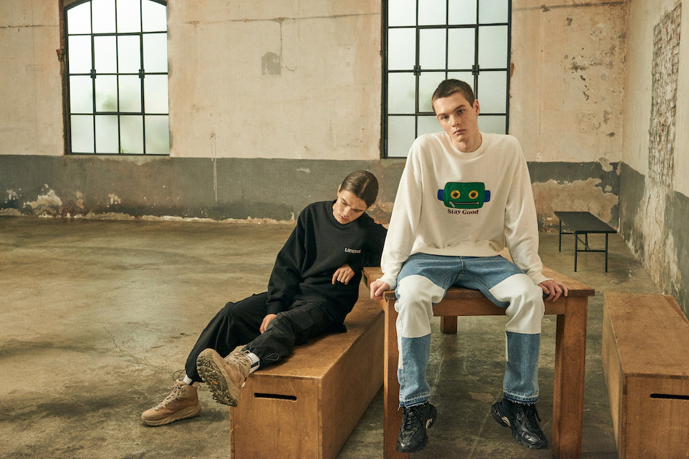 ICON SWEAT/WHITE