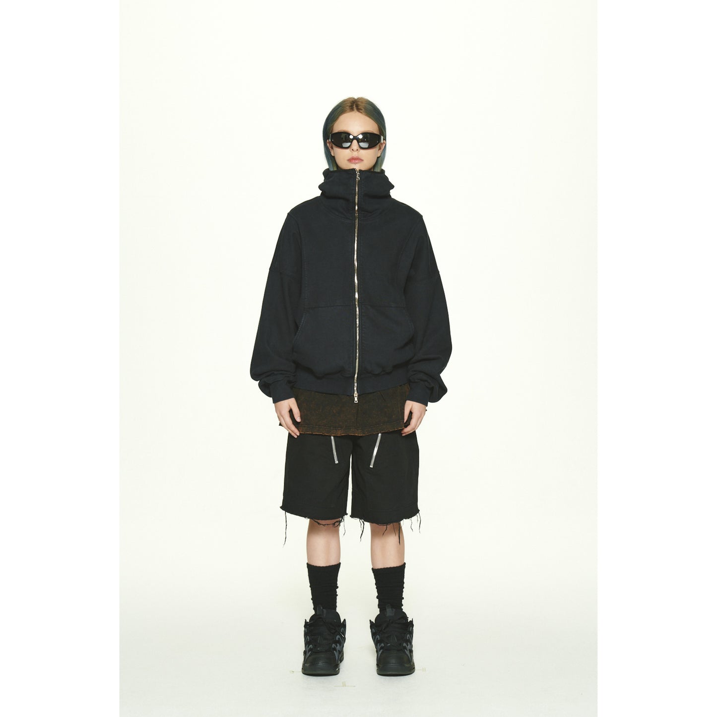 GRZ ZIP-UP HOODIE / BLACK