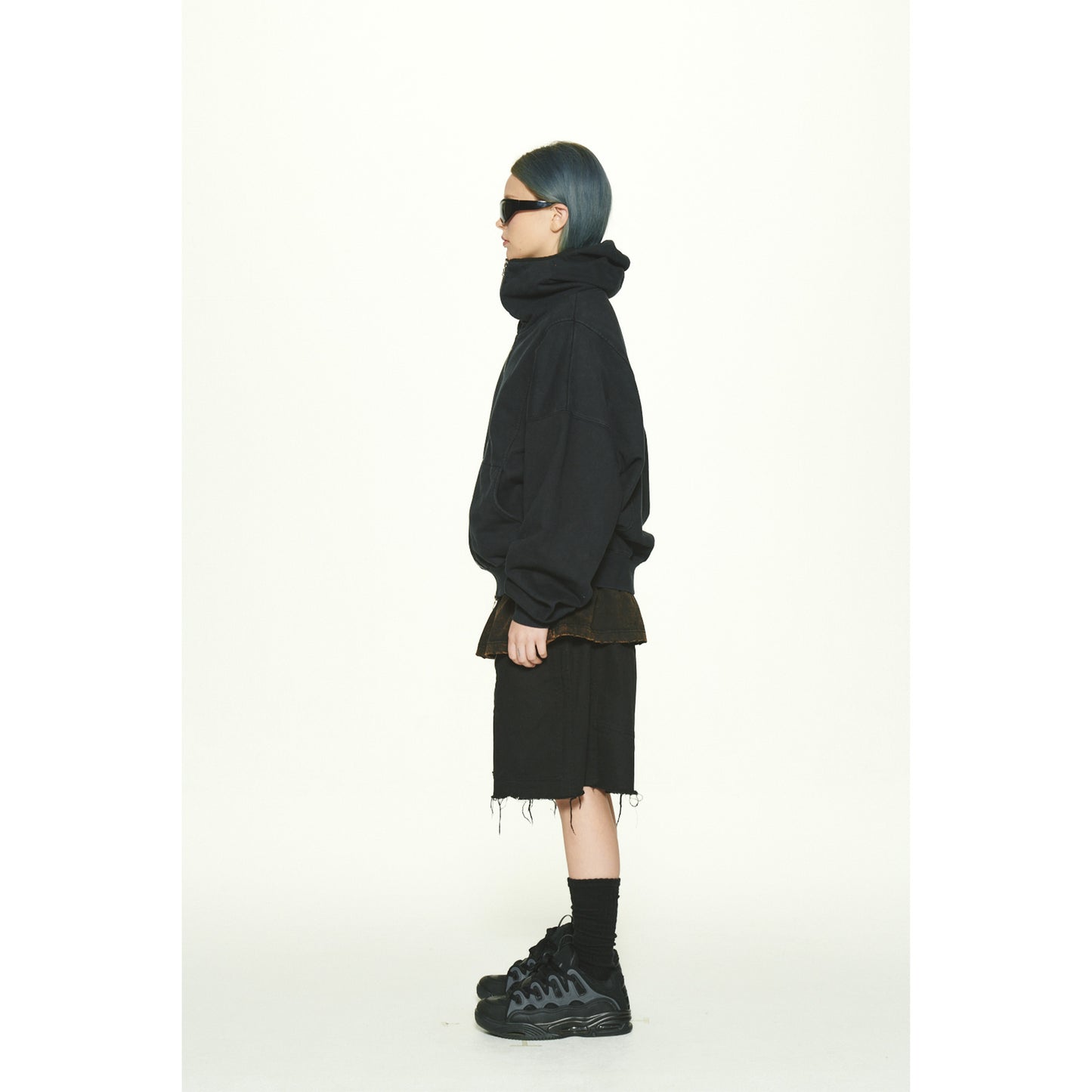 GRZ ZIP-UP HOODIE / BLACK