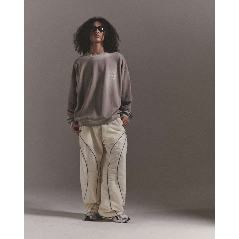 GOTHIC LOGO CREWNECK SWEAT / BROWN