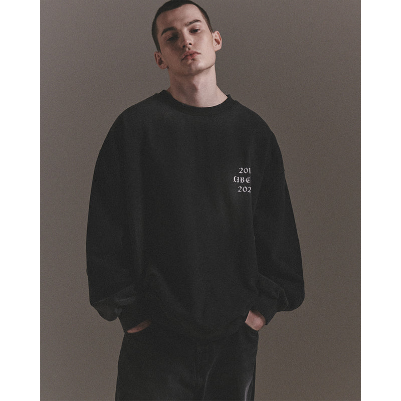 GOTHIC LOGO CREWNECK SWEATZ / BLACK