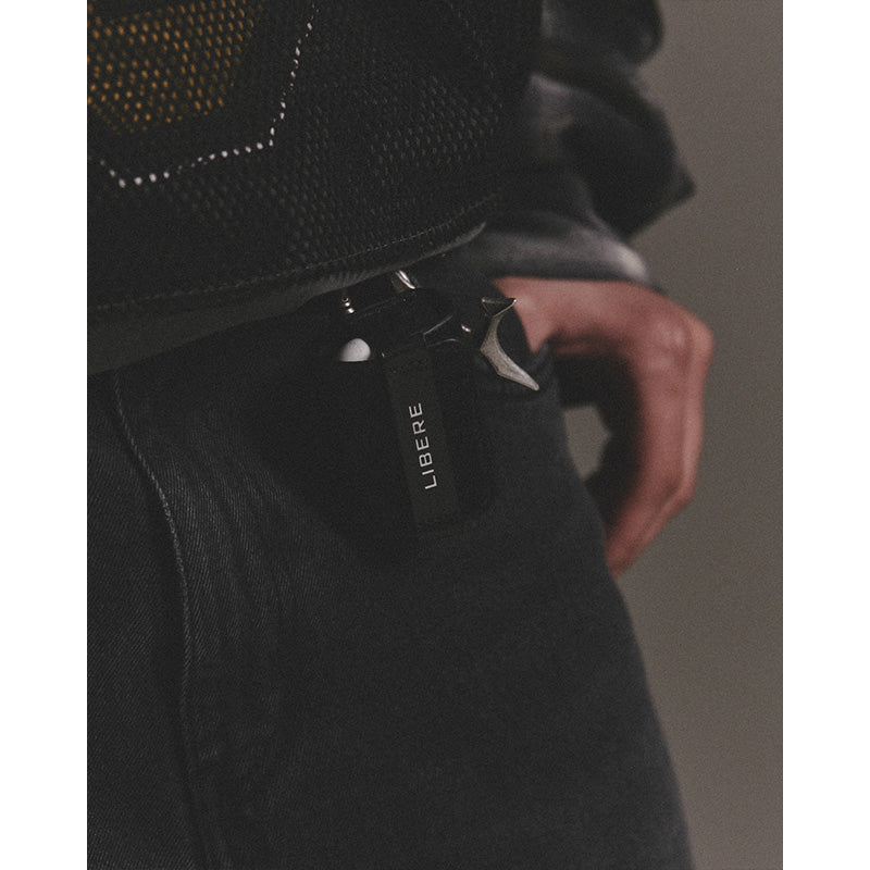 AIRPODS CASE / BLACK