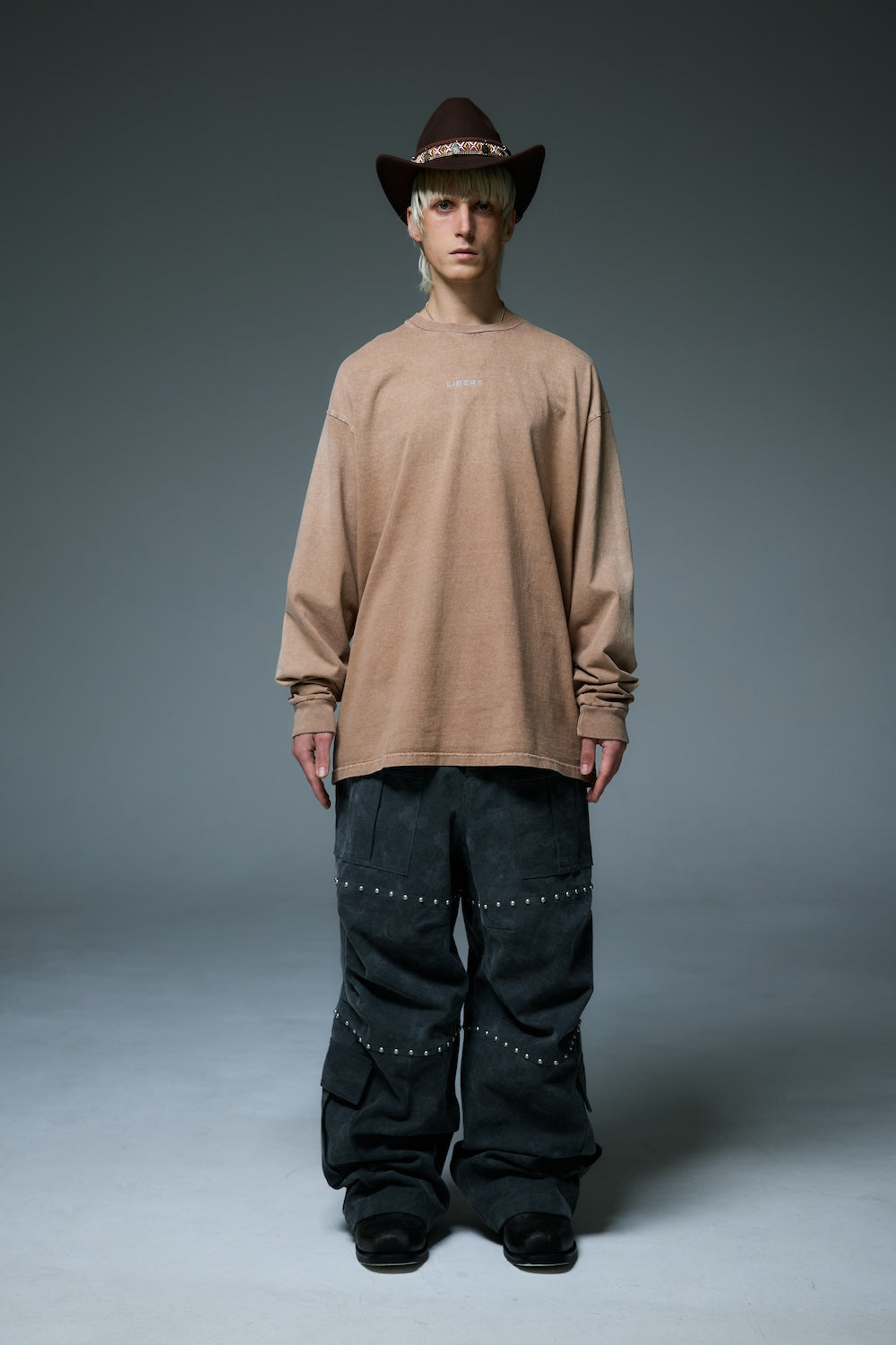 REFLECT LOGO LONG SLEEVE T-SHIRTS / BROWN