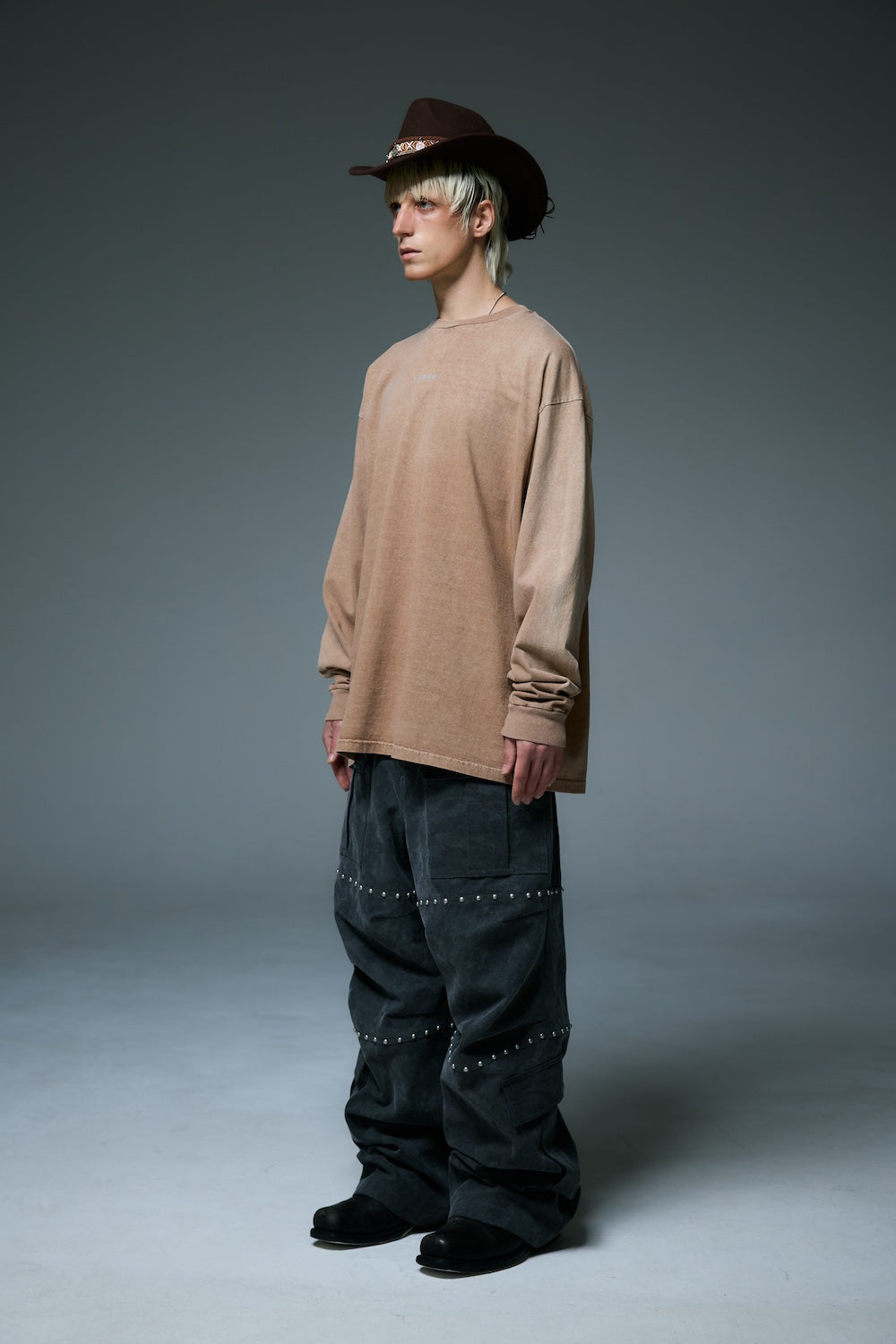 REFLECT LOGO LONG SLEEVE T-SHIRTS / BROWN