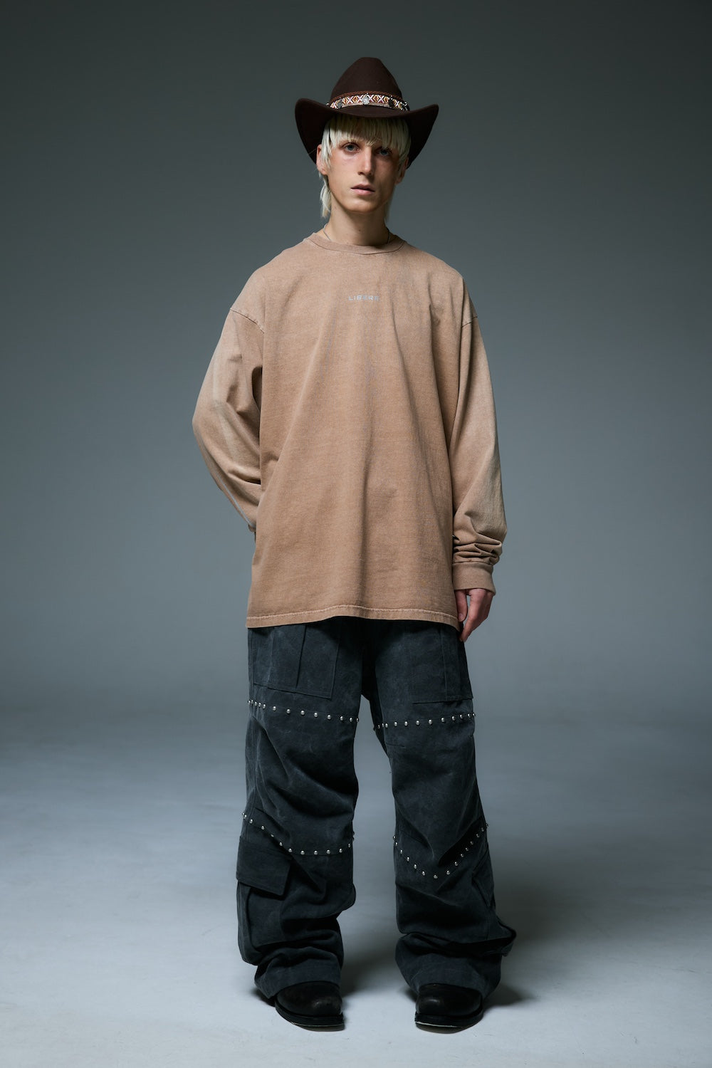 REFLECT LOGO LONG SLEEVE T-SHIRTS / BROWN