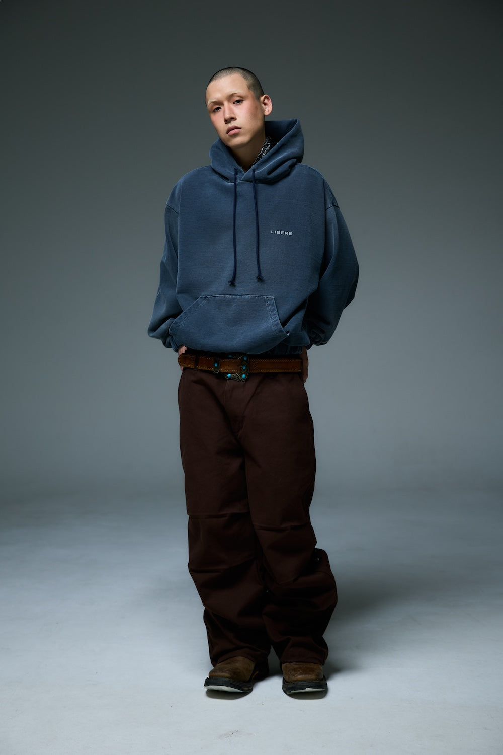 REFLECT LOGO HOODIE / NAVY