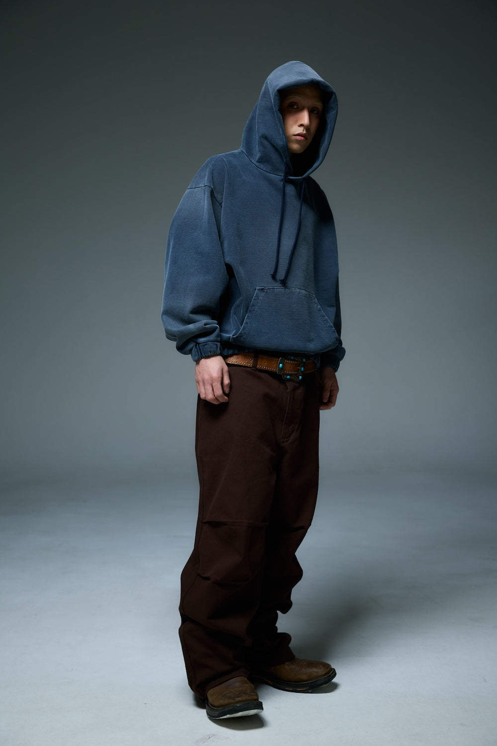 REFLECT LOGO HOODIE / NAVY