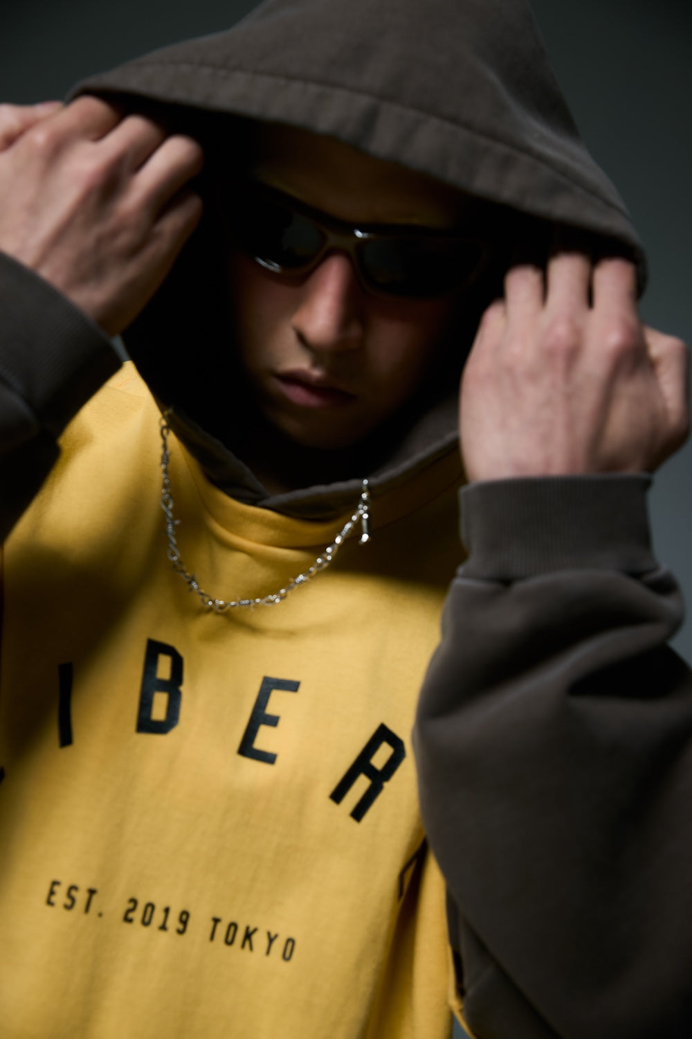 LOGO T-SHIRTS / YELLOW