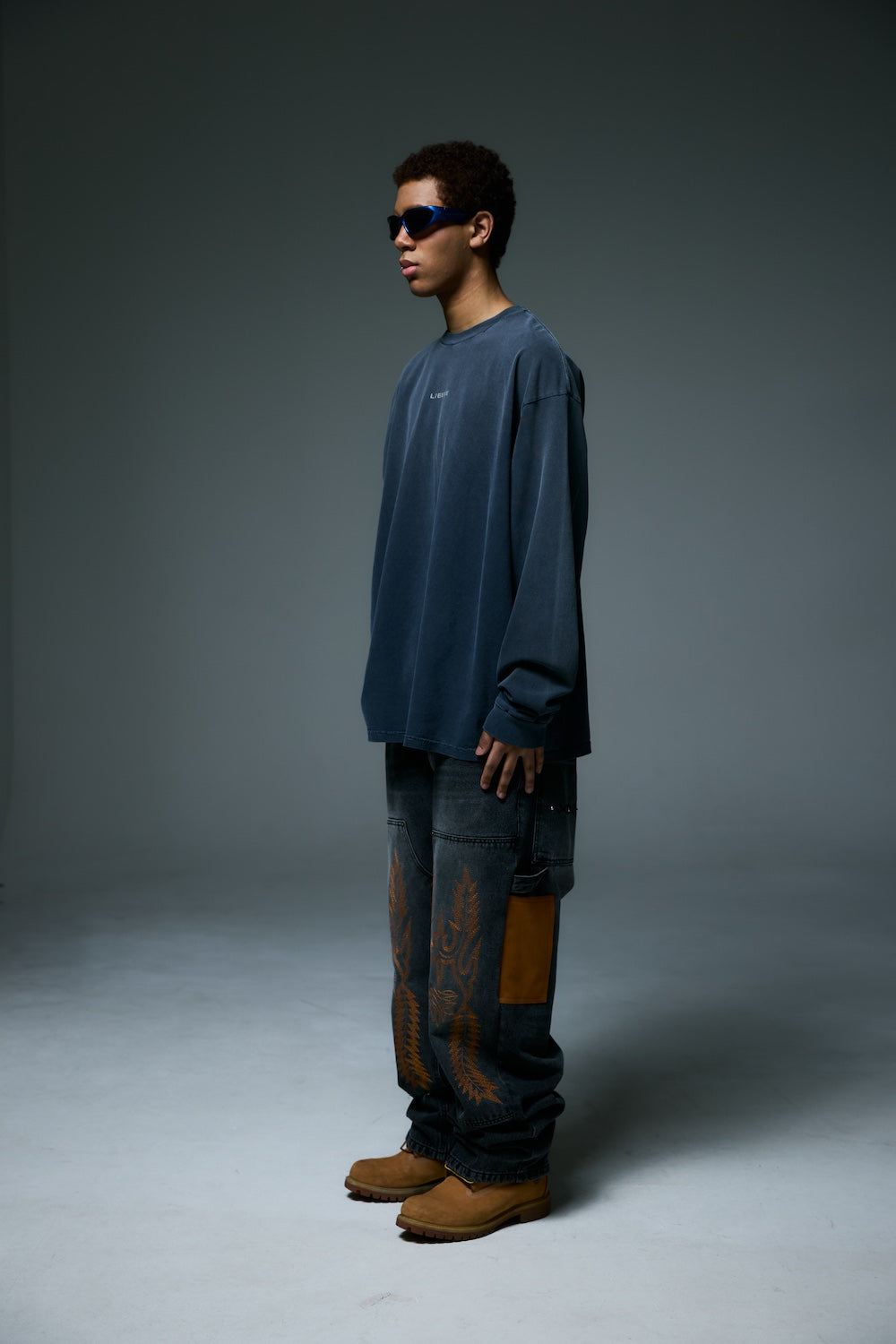 REFLECT LOGO LONG SLEEVE T-SHIRTS / NAVY