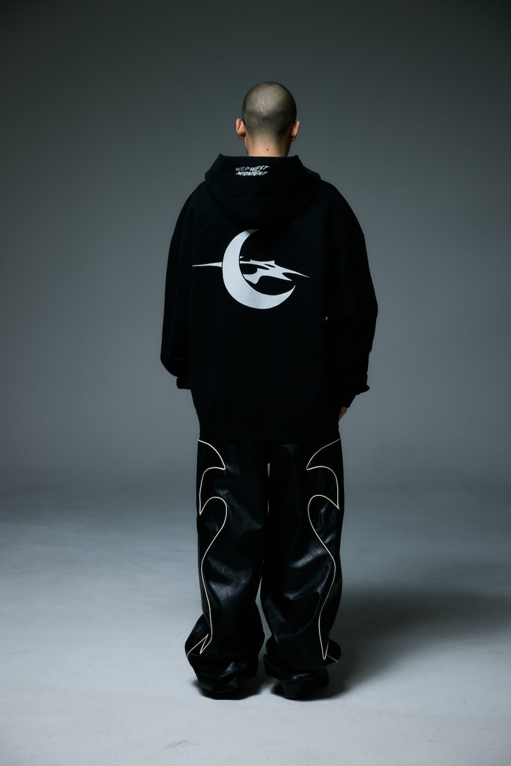 MIDNIGHT ZIP-UP HOOD / BLACK