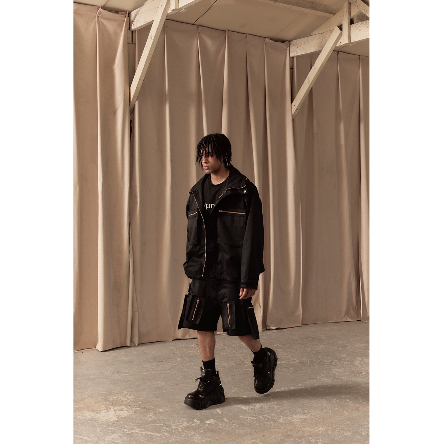 OVERSIZED HOOD JACKET / BLACK