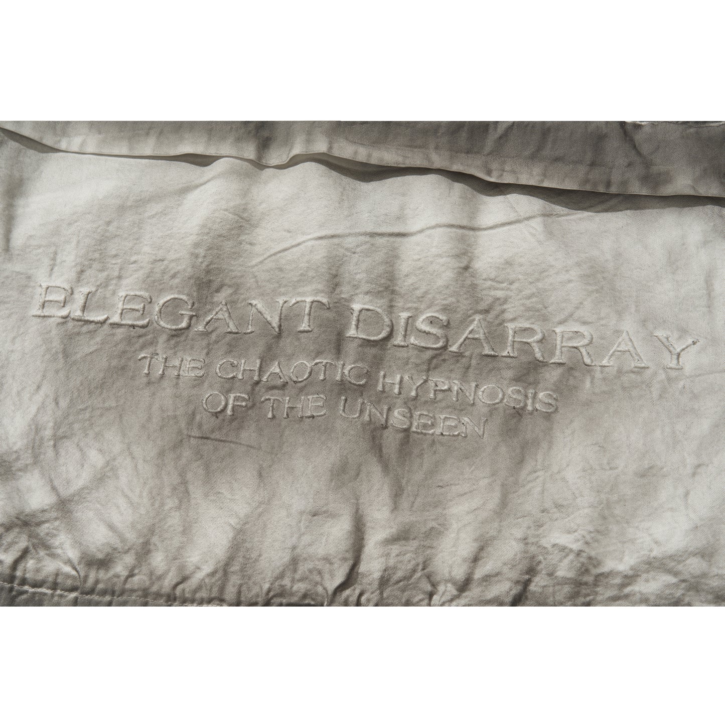 HOODED ZIPPER COAT / WHITE