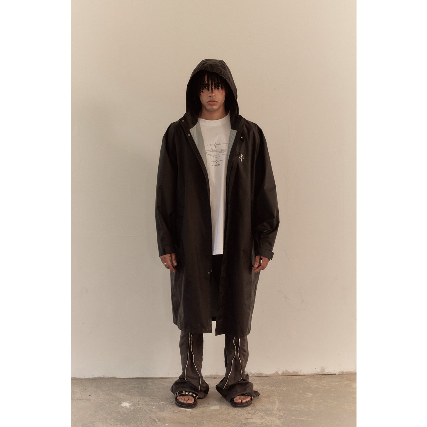 OVERSIZED RAIN COAT / BLACK