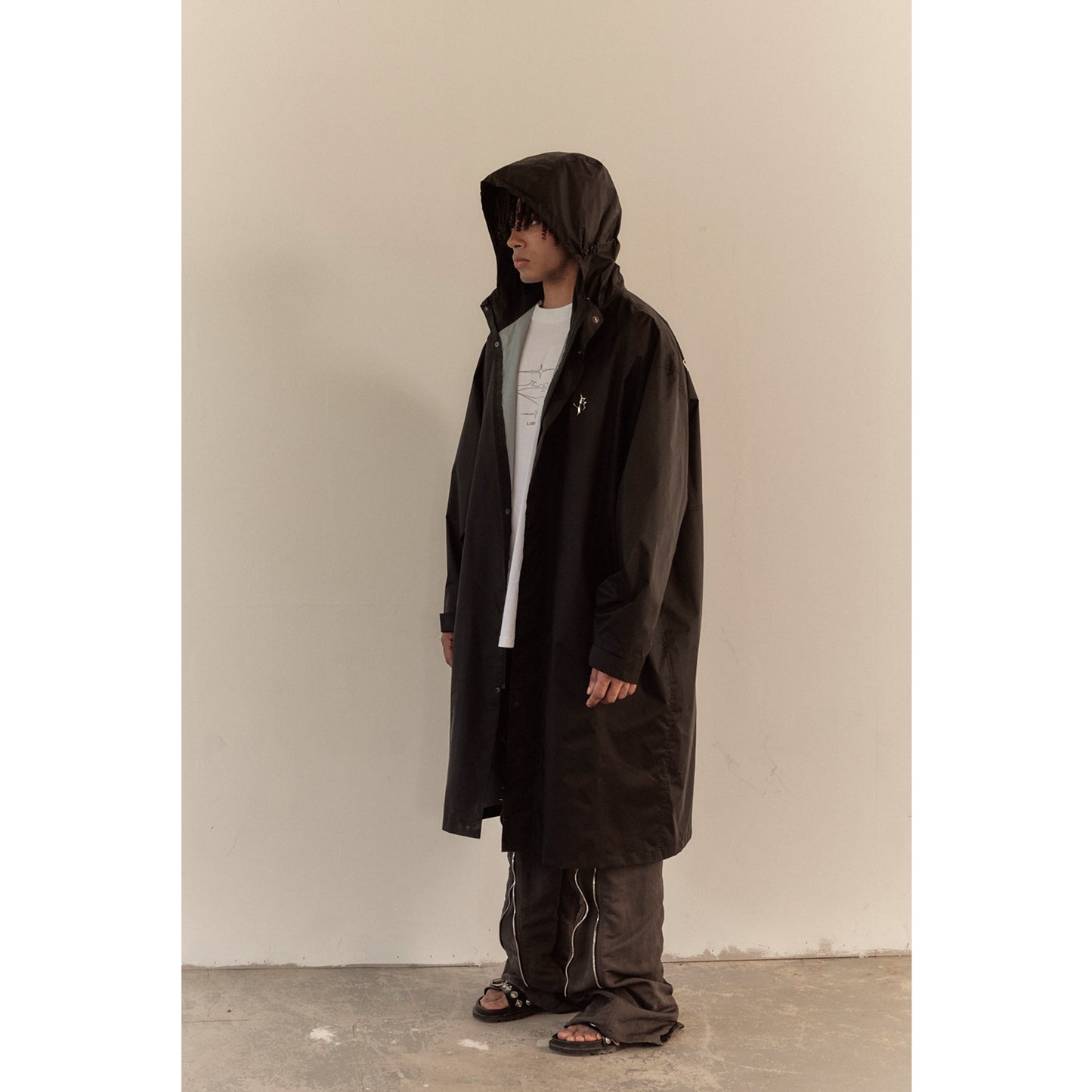 OVERSIZED RAIN COAT / BLACK