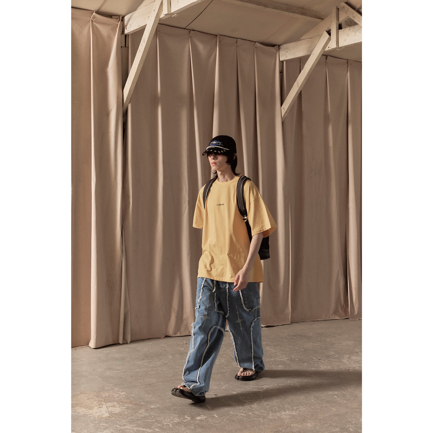 LIBERE LOGO T-SHIRT / PALE GOLD