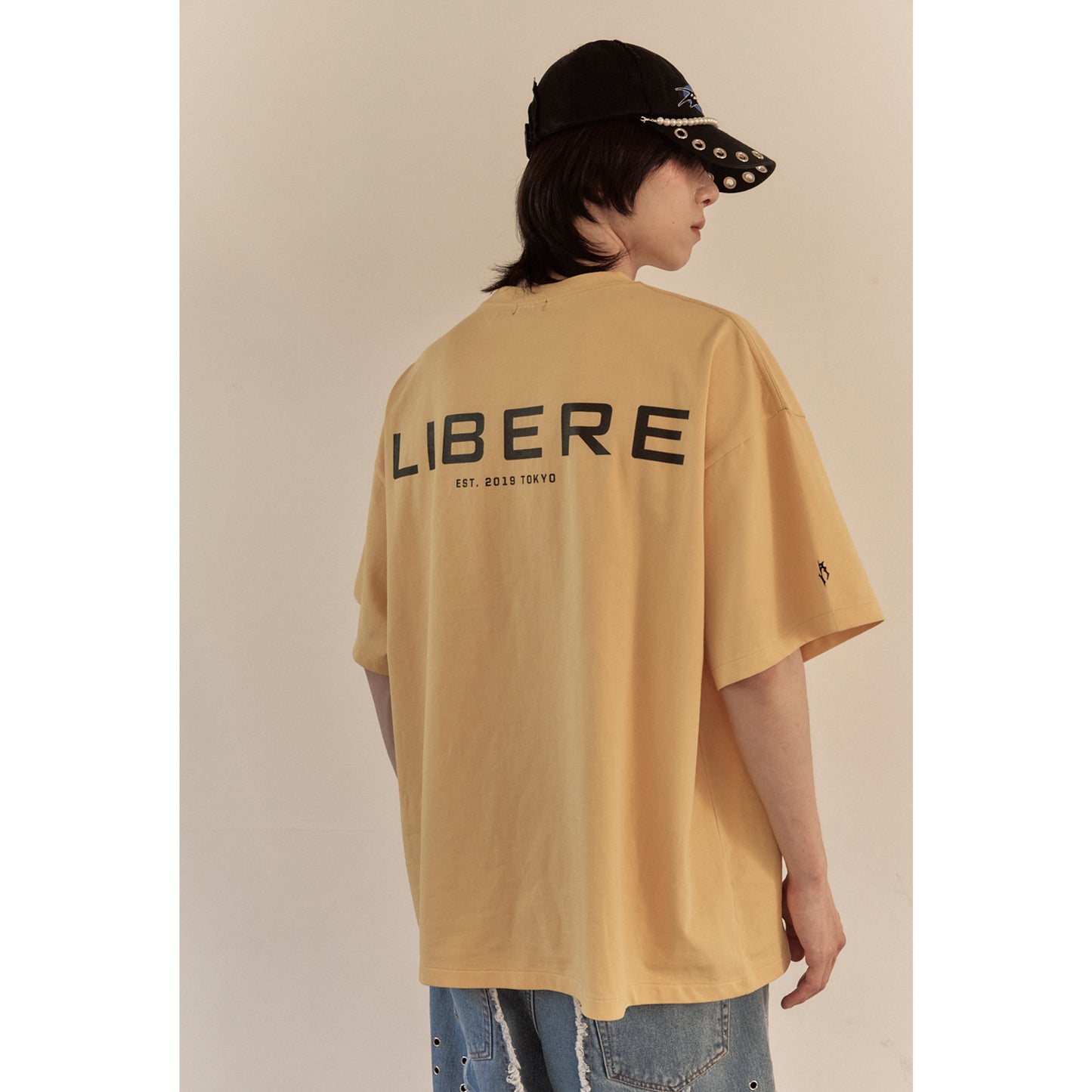 LIBERE LOGO T-SHIRT / PALE GOLD
