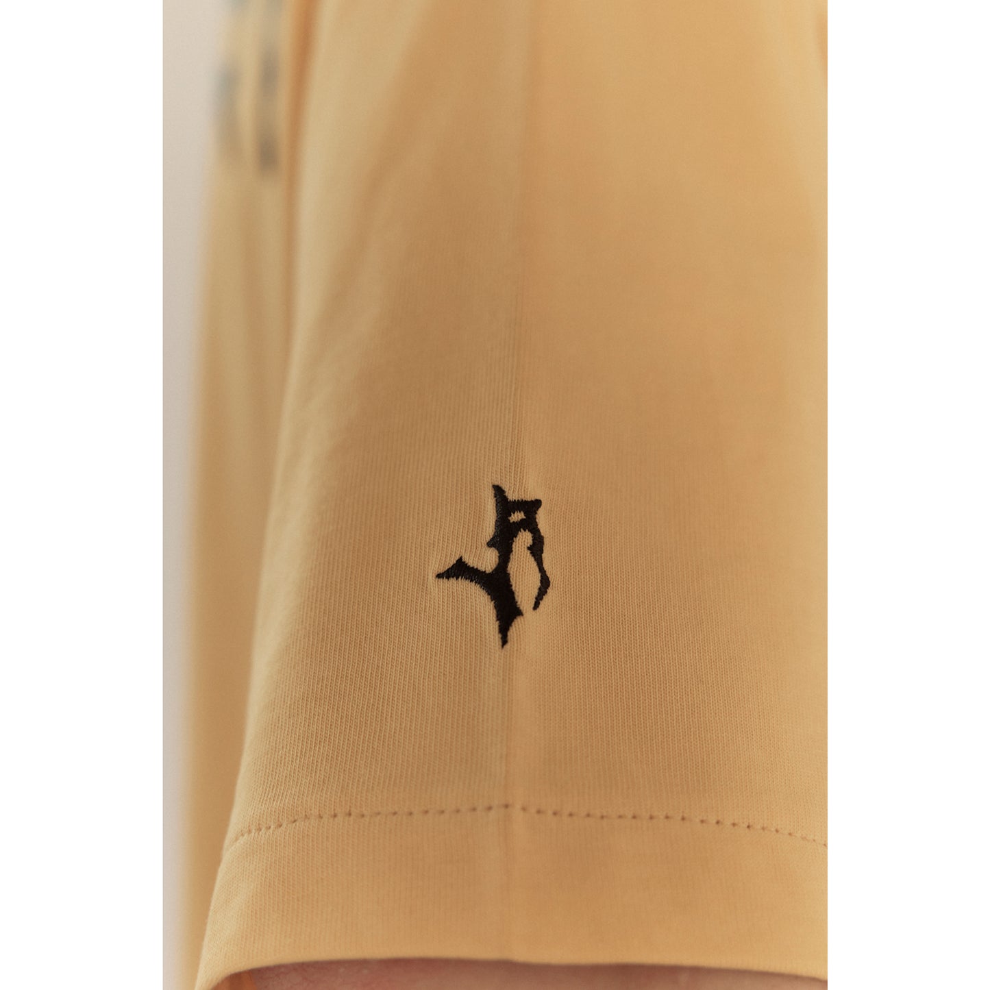 LIBERE LOGO T-SHIRT / PALE GOLD