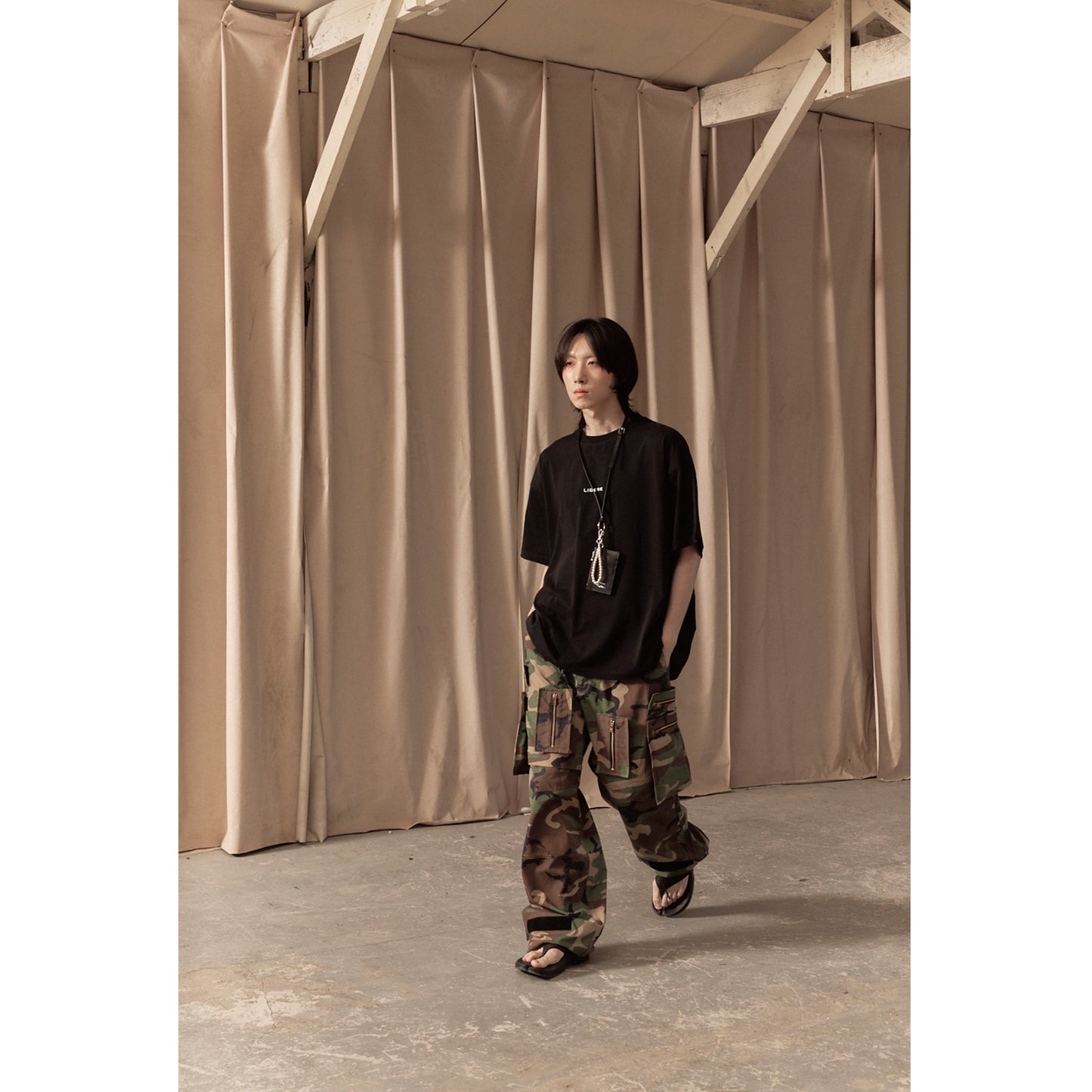 MULTI ZIP POCKET PANTS / CAMO