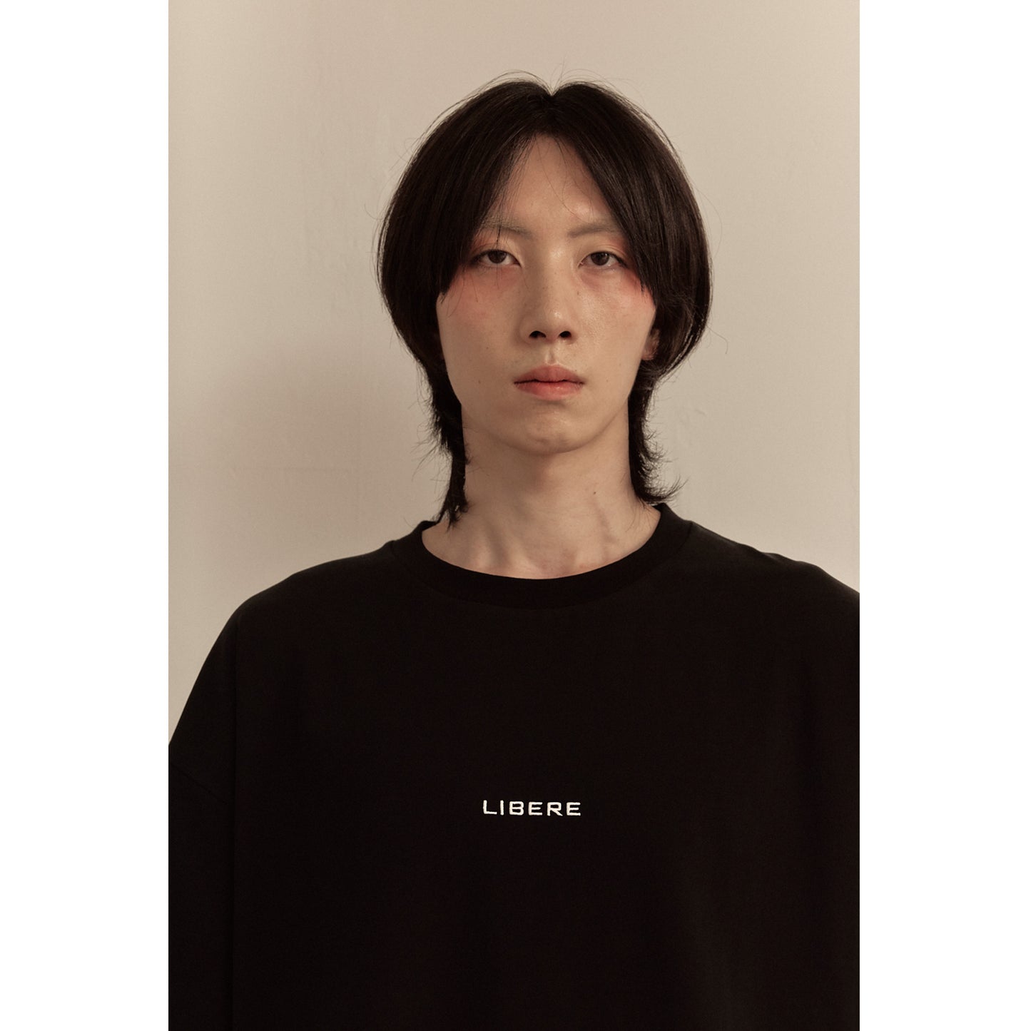 LIBERE LOGO T-SHIRT / BLACK