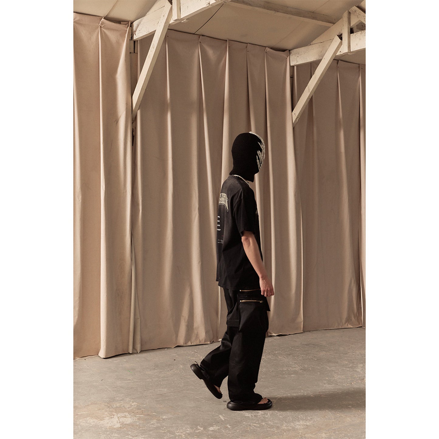 MULTI ZIP POCKET PANTS / BLACK