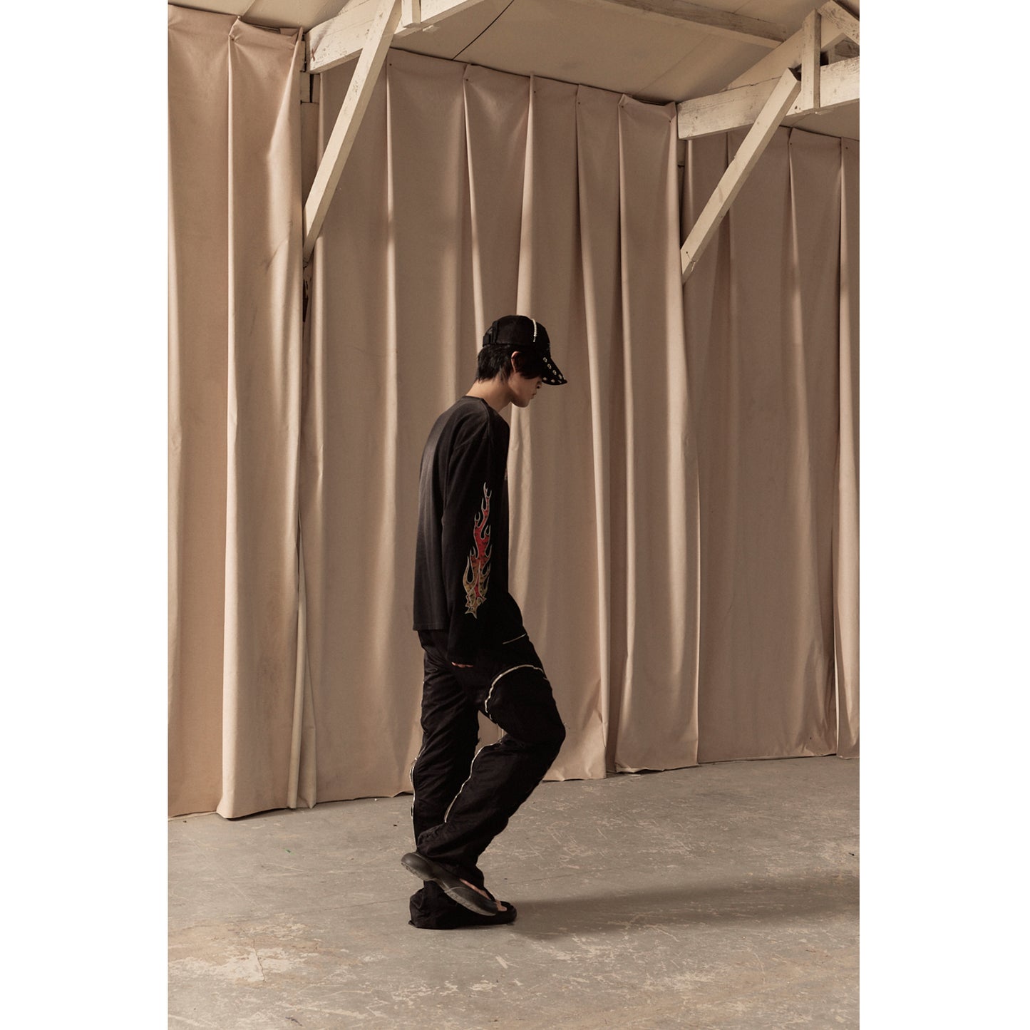 FLAME LONG SLEEVE TEE / BLACK