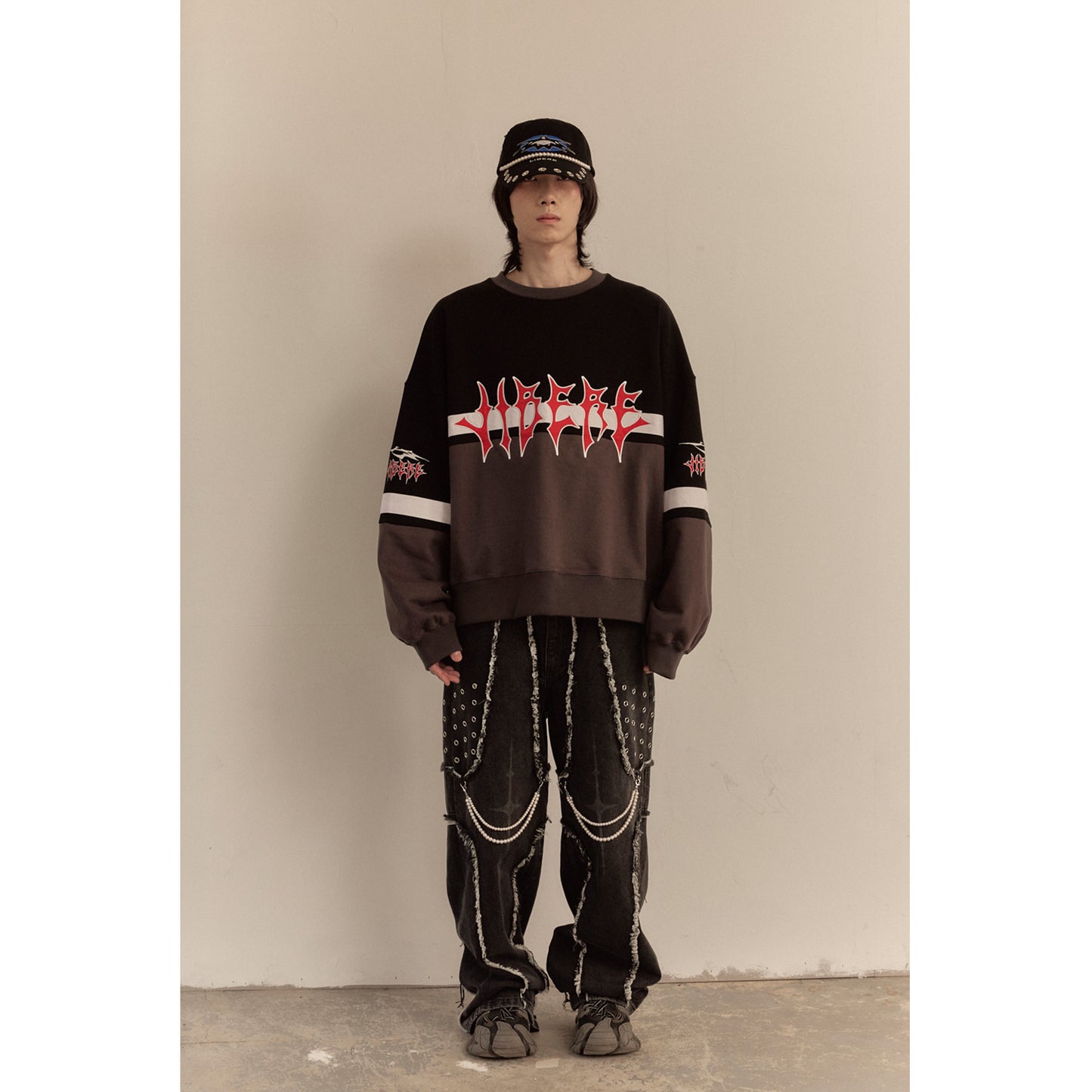 HOCKEY JERSEY SWEAT / CHARCOAL