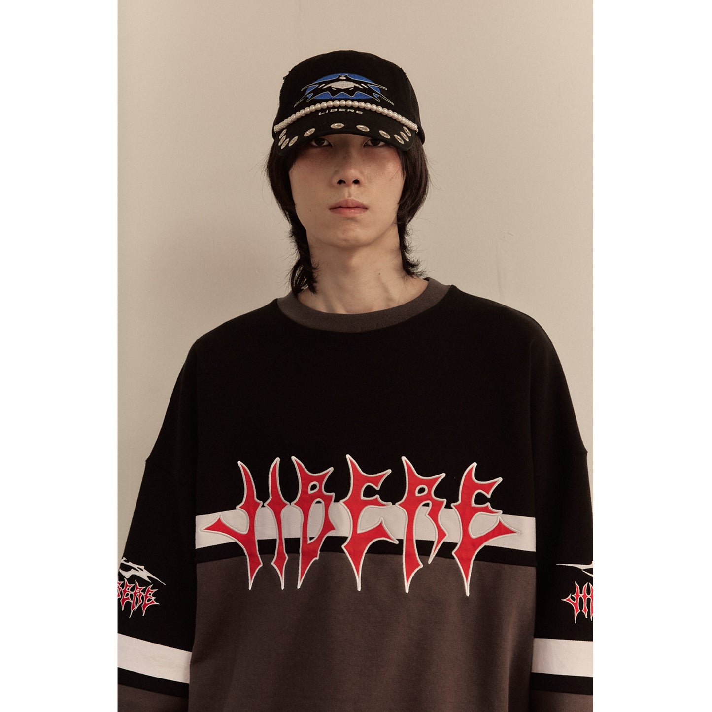 HOCKEY JERSEY SWEAT / CHARCOAL