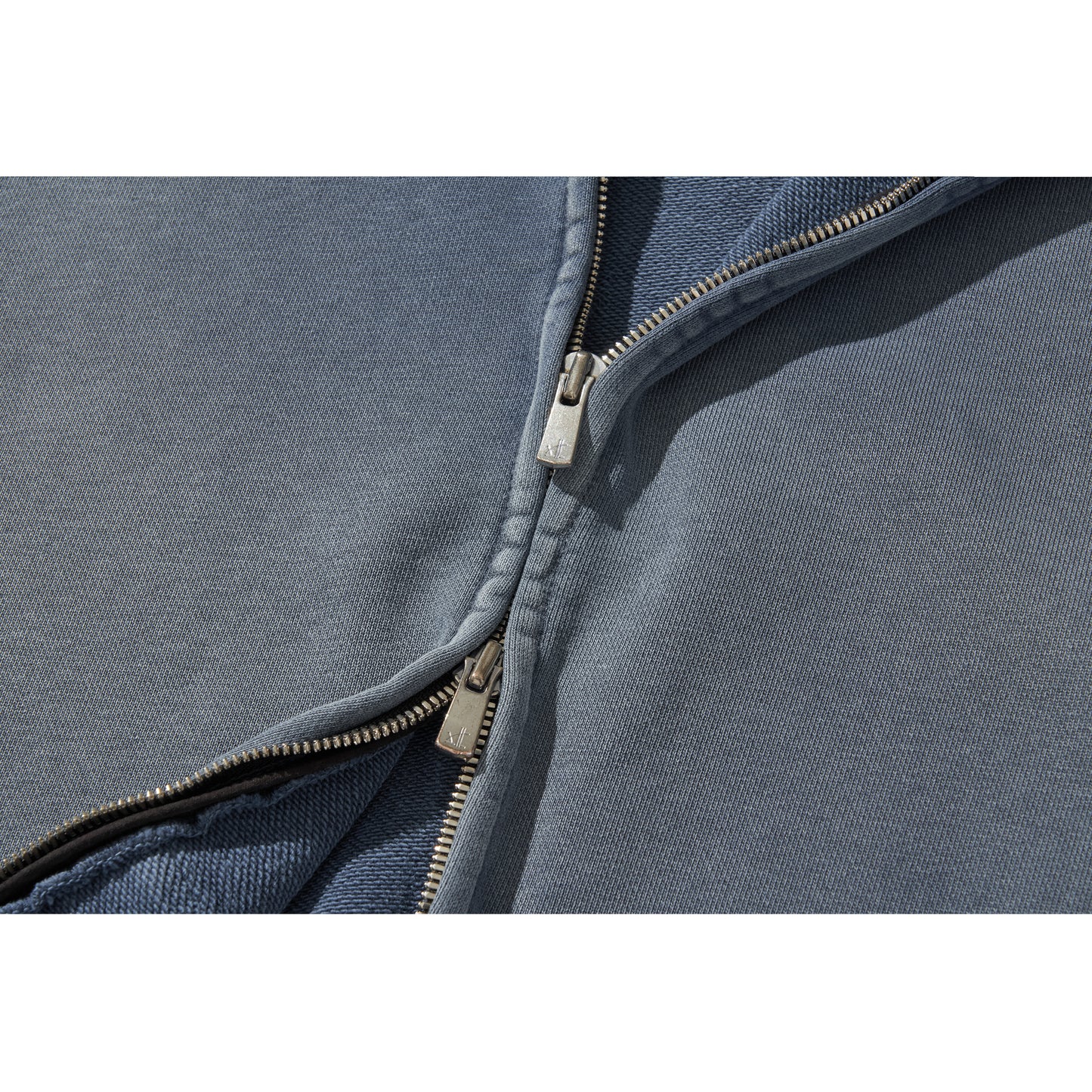 LOGO ZIP-UP HOODIE / NAVY