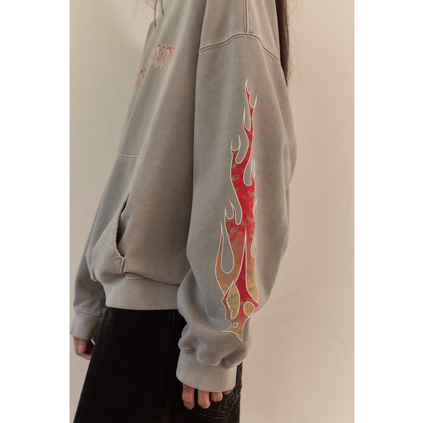 FLAME BEADS HOODIE / GRAY