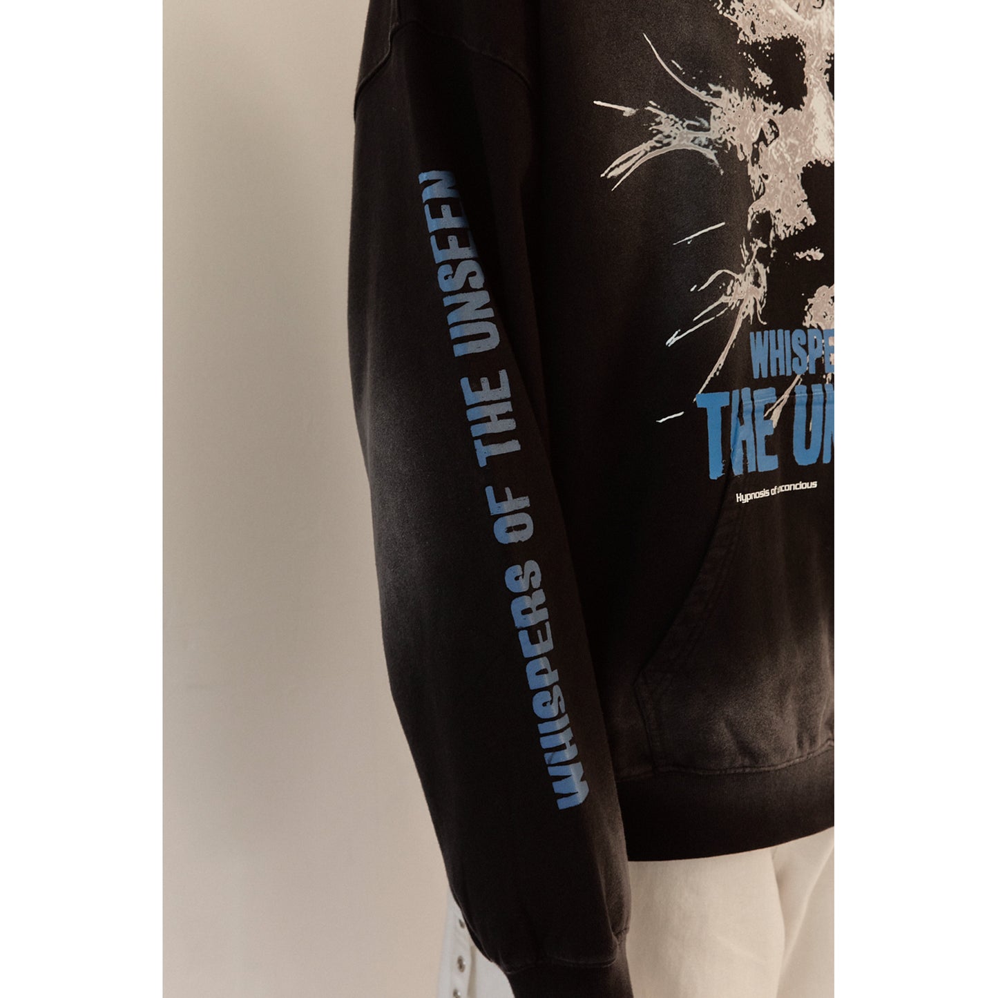 WHISPERS OF THE UNSEEN HOODIE / BLACK