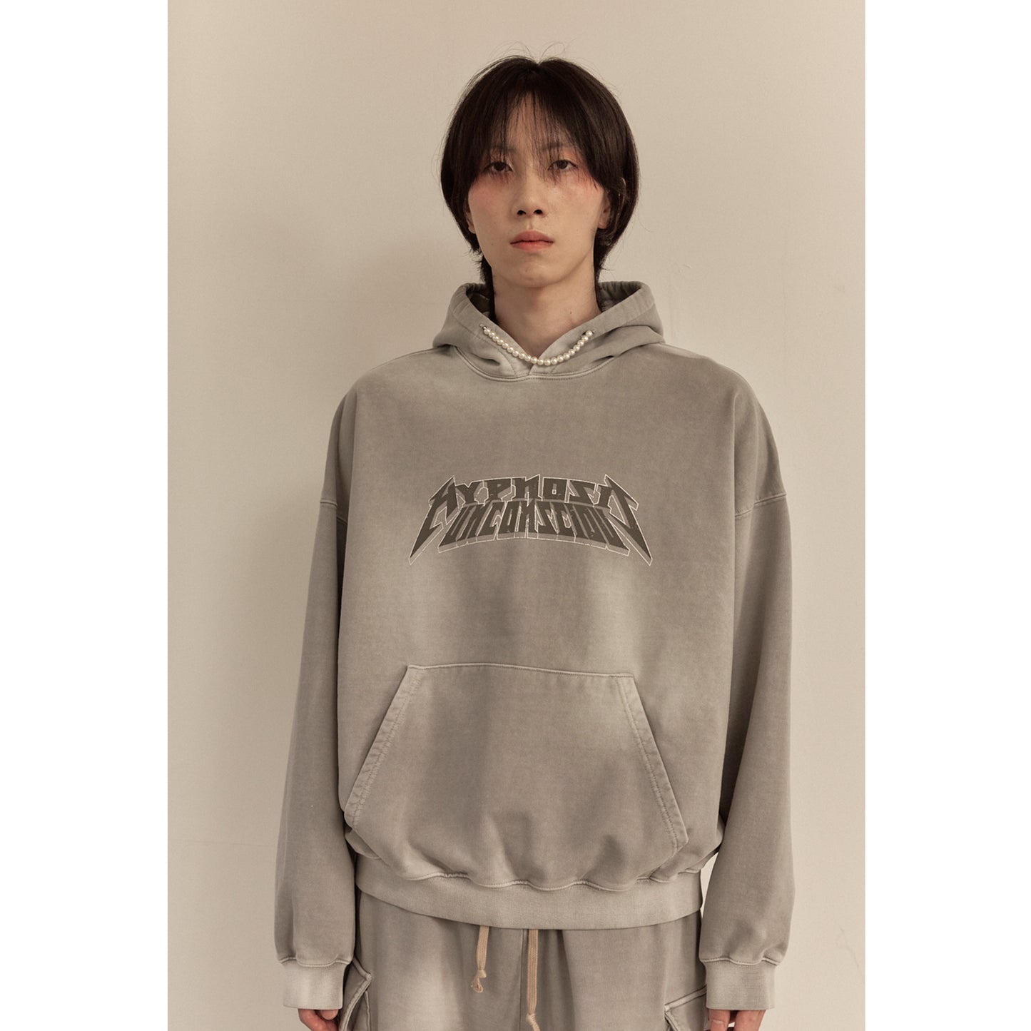 WASHED BEADS HOODIE / GRAY