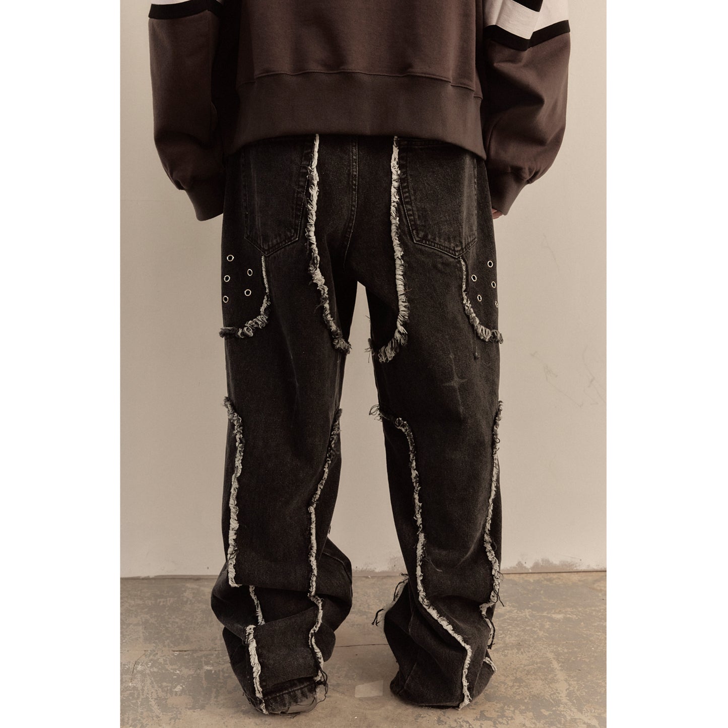 DESTROYED CROSS DENIM PANTS / BLACK