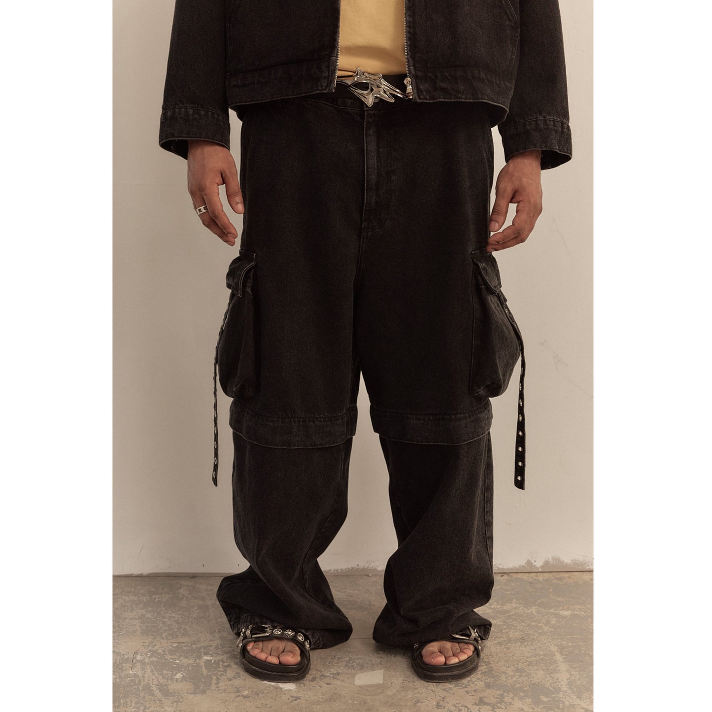 UTILITY CARGO PANTS / BLACK