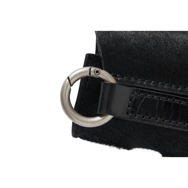 AIRPODS CASE / BLACK