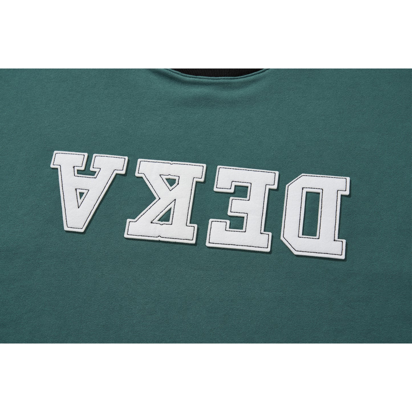 DEKA LONG SLEEVE TEE / GREEN