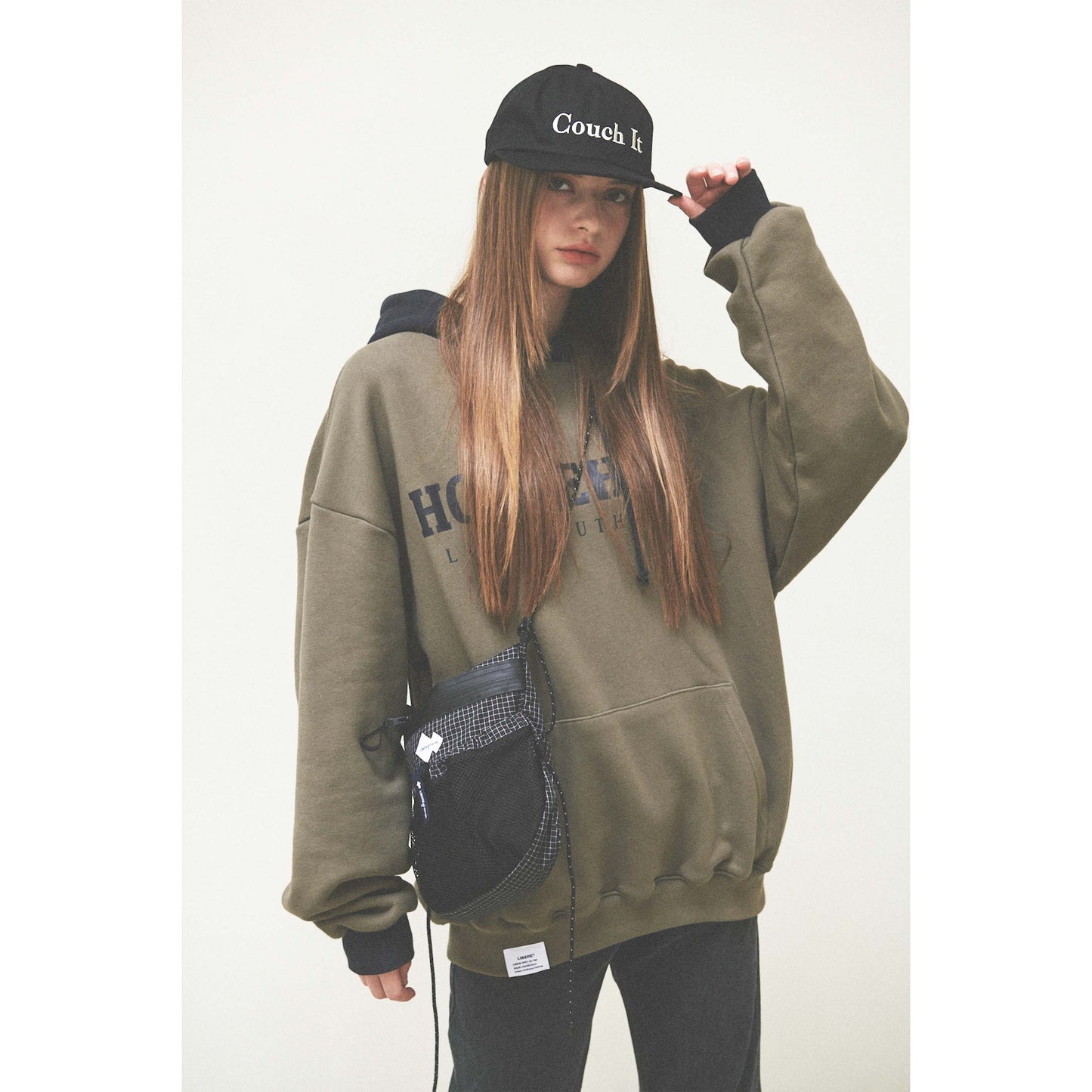 H LOGO HOODIE / KHAKI