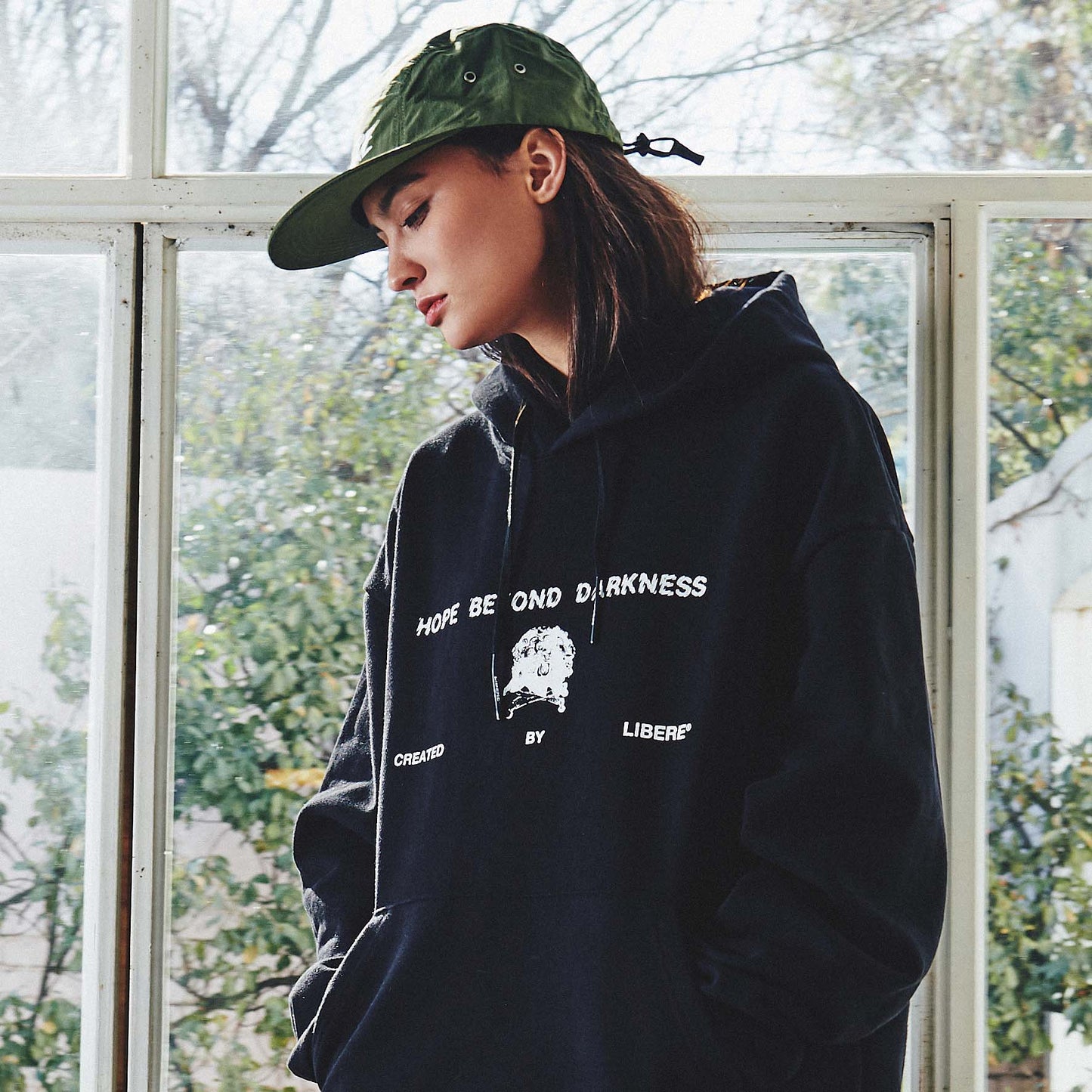 FLOWER BONE HOODIE / BLACK