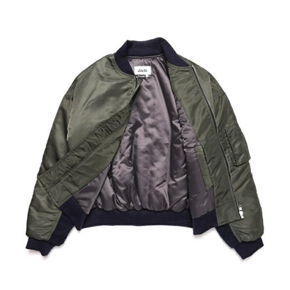 BOMBER JACKET/OLIVE