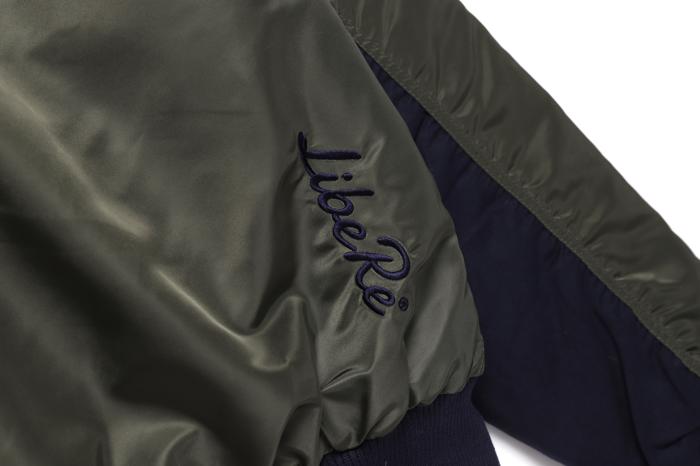 BOMBER JACKET/OLIVE