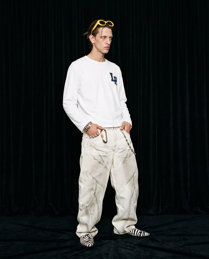 LR STANDARD LONG SLEEVE T-SHIRT / WHITE