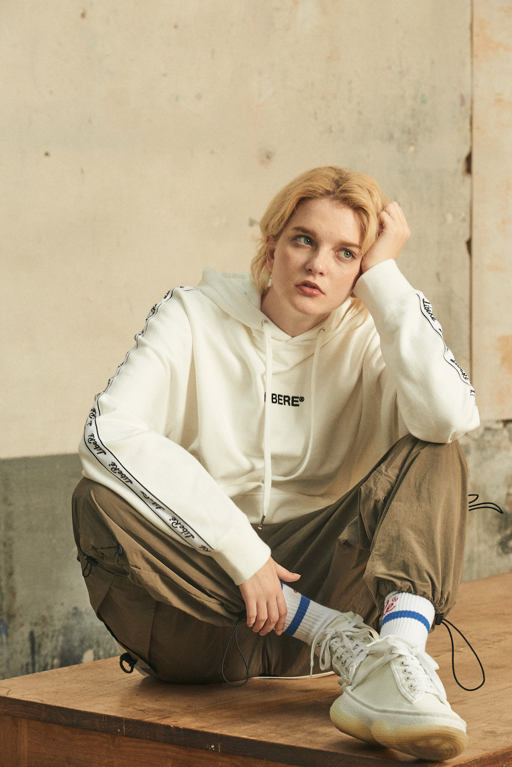 TAPE HOODIE/WHITE