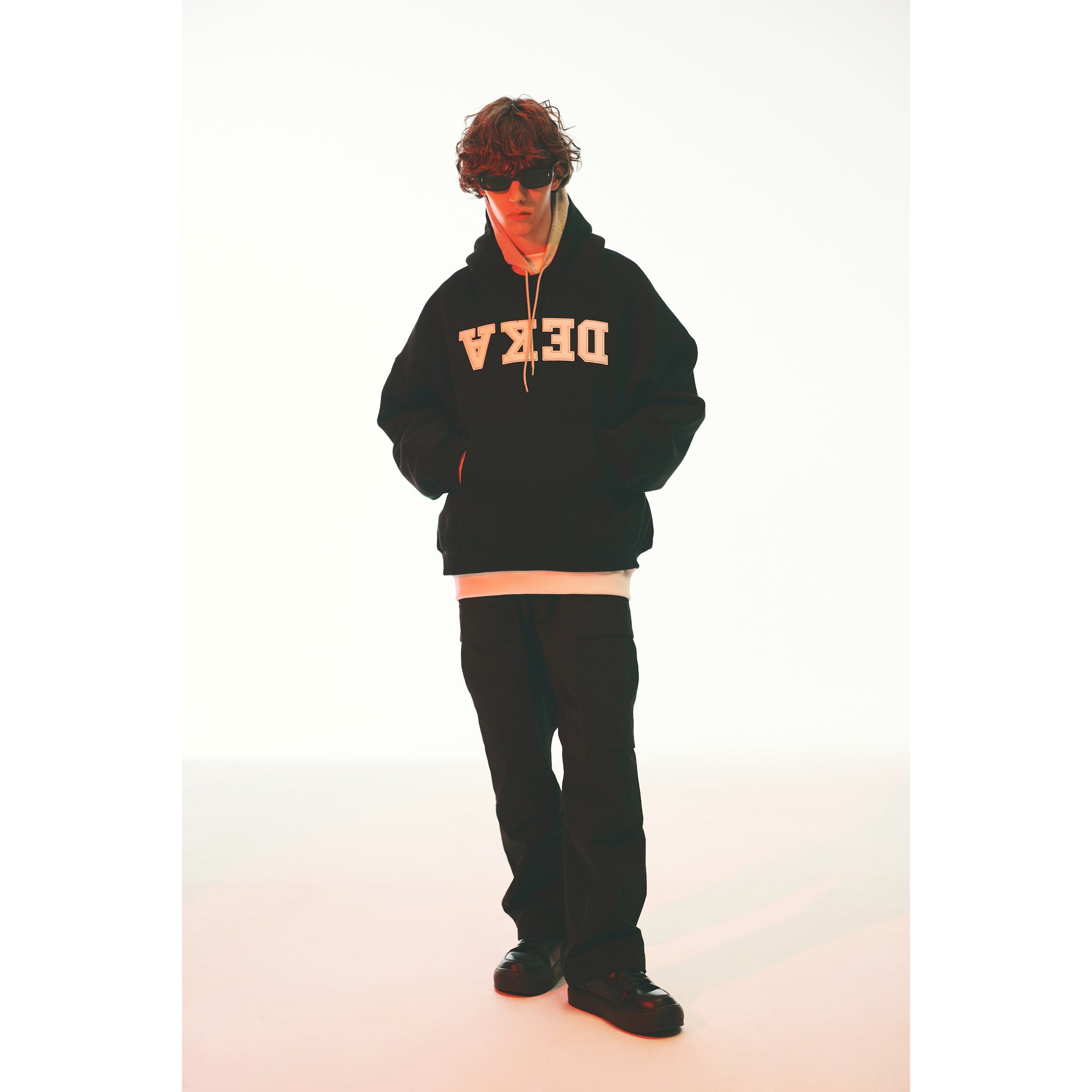 DEKA HOODIE / BLACK
