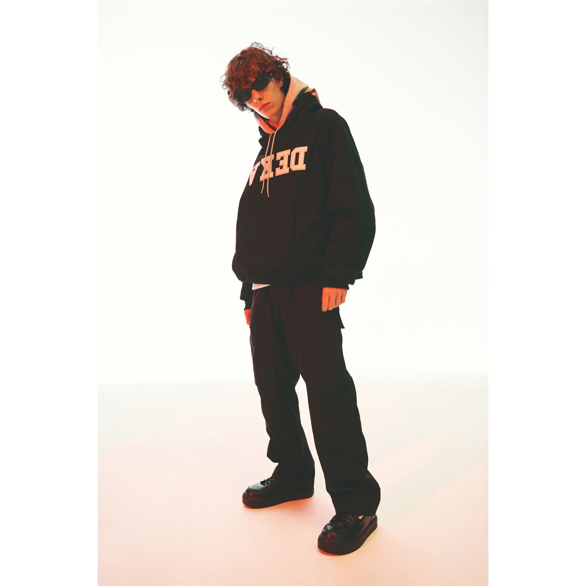 DEKA HOODIE / BLACK