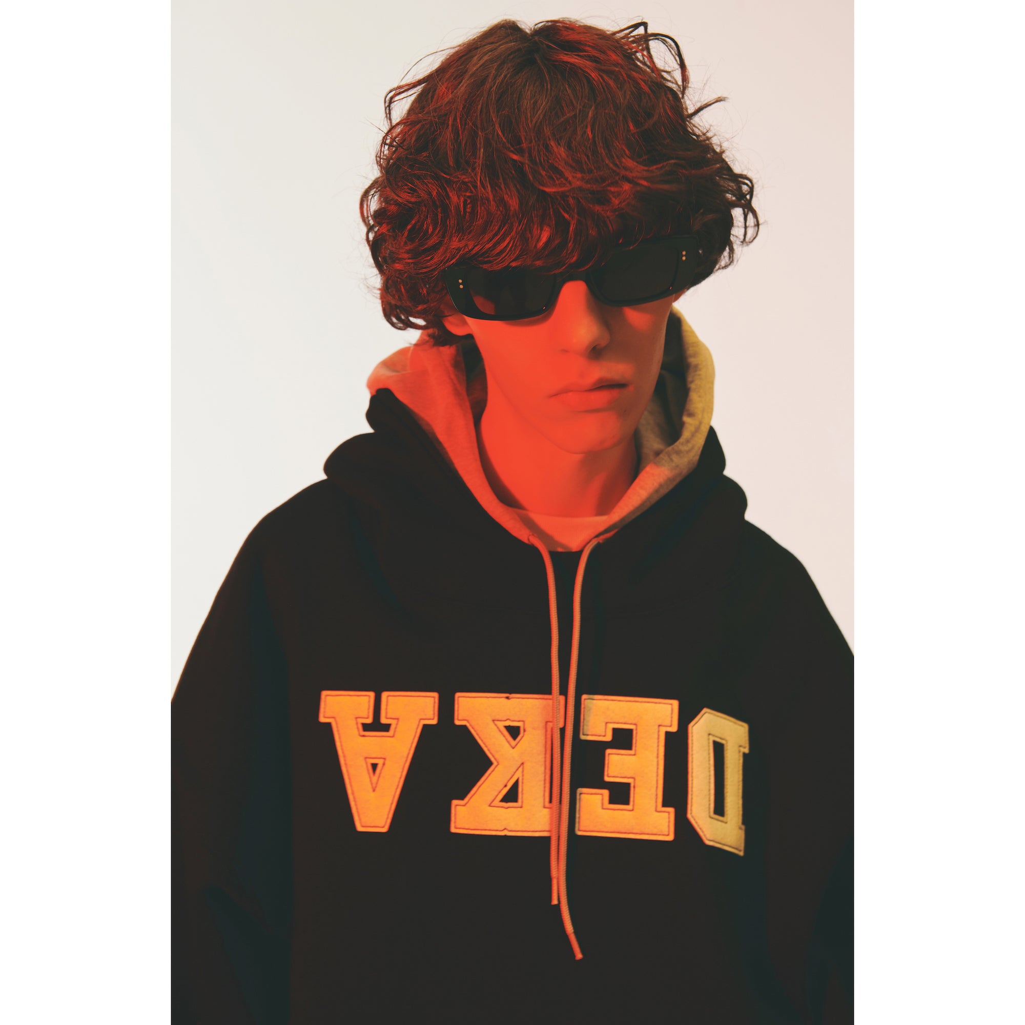 DEKA HOODIE / BLACK
