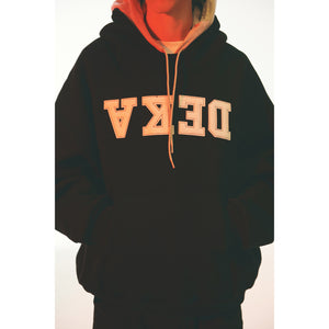 DEKA HOODIE / BLACK
