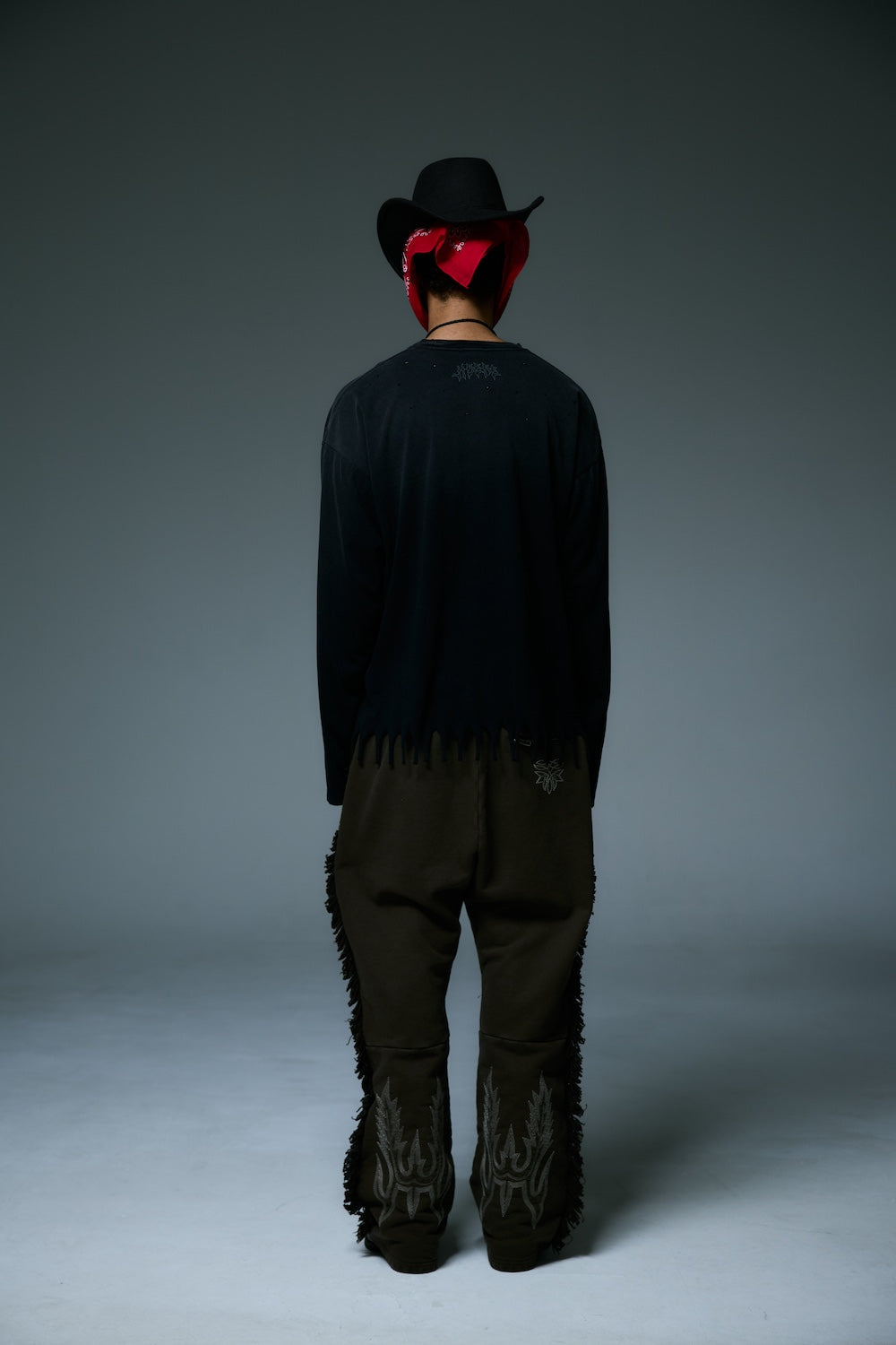 FRINGE LONG SLEEVE T-SHIRTS / BLACK