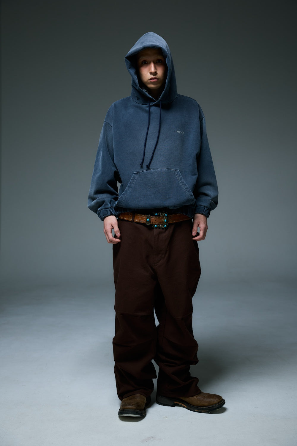REFLECT LOGO HOODIE / NAVY