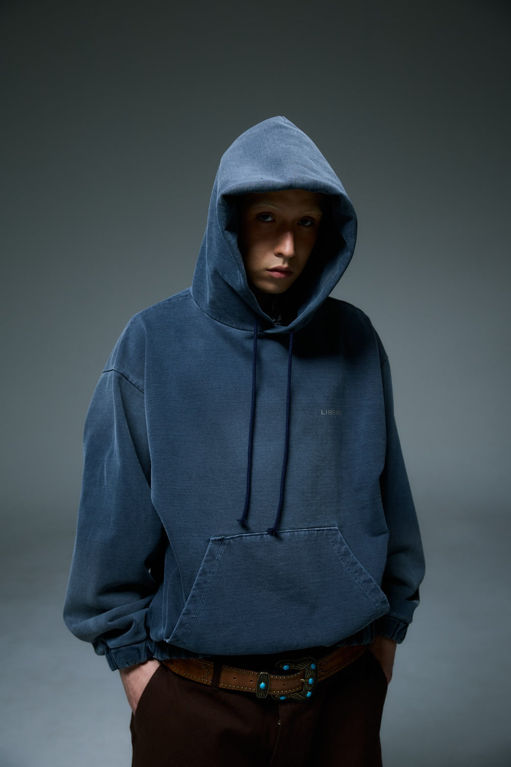 REFLECT LOGO HOODIE / NAVY