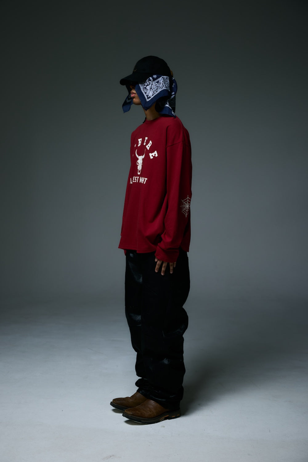 BISON BULL LONG SLEEVE T-SHIRTS / RED